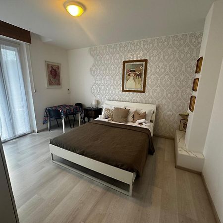 Residenza Manzoni Como Centre Exterior photo